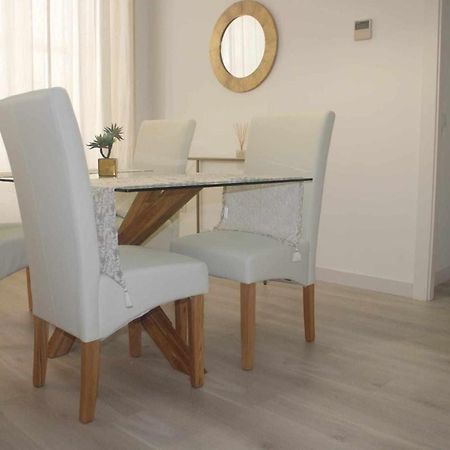 Апартаменты Acogedor Apartamento En El Corazon De Малага Экстерьер фото